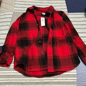 GAP kids button down shirt size 6-7
